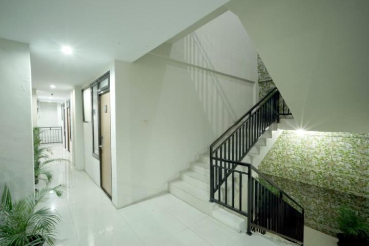 D'Paragon Seturan 3 Maguwo Luaran gambar