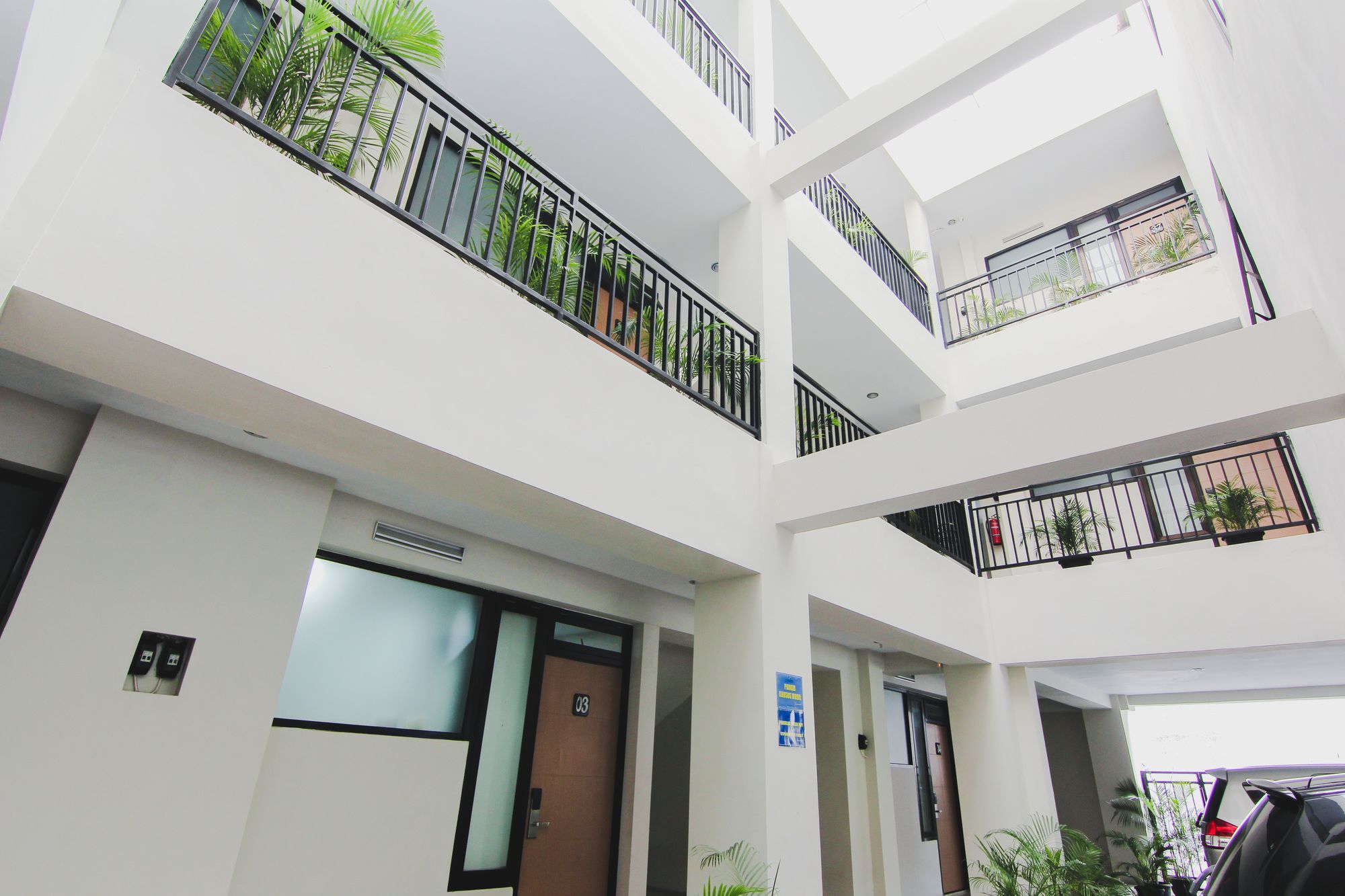 D'Paragon Seturan 3 Maguwo Luaran gambar